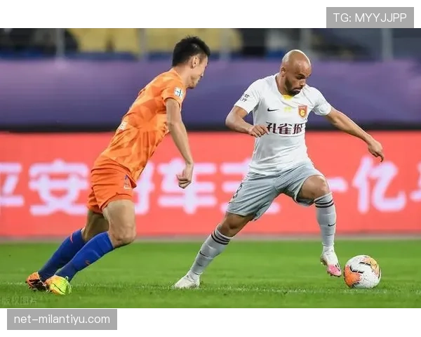 阿尔克马尔近期启用多名青训球员补充阵容